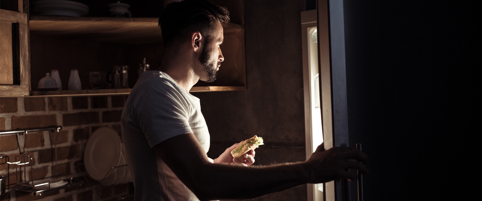 Cenar Más Temprano: ¿Más Saludable?